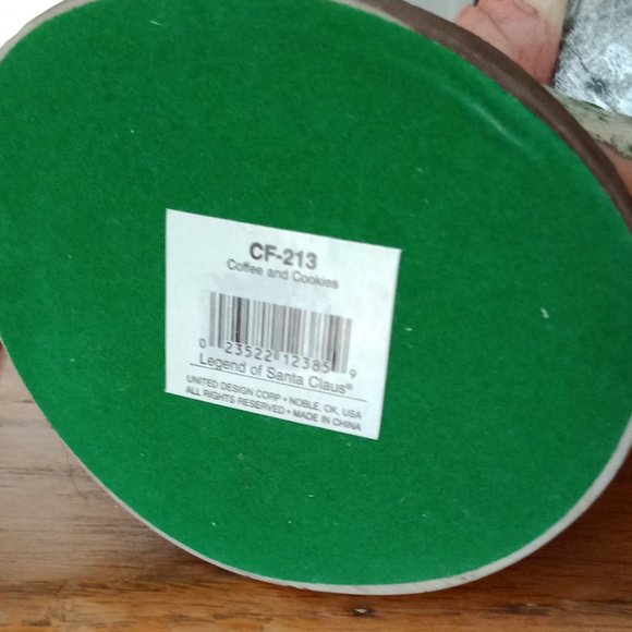 Coffee and Cookies Figurine - Picture 10 of 11